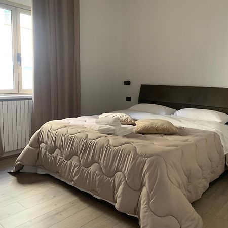 Manara 10 Apartment โกโม ภายนอก รูปภาพ
