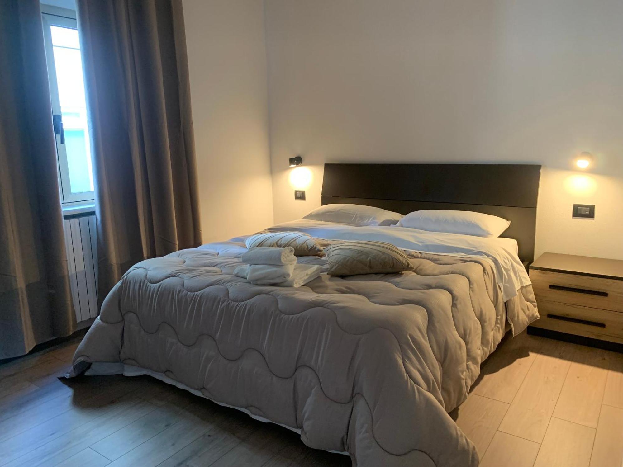 Manara 10 Apartment โกโม ภายนอก รูปภาพ